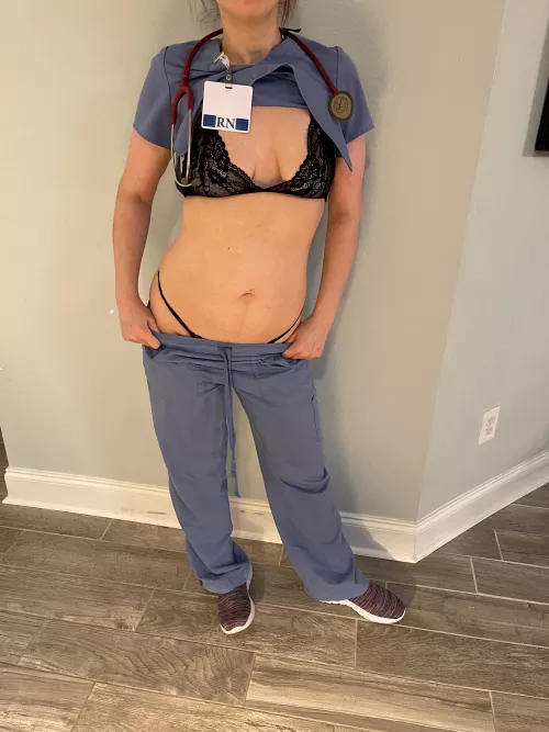 Just got called into work tonight. This is what I’m wearing lol 😈