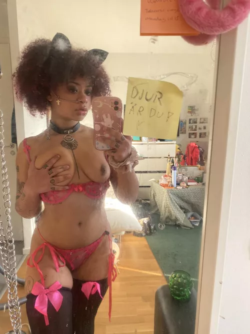 Just here to wish u a good day 🌟