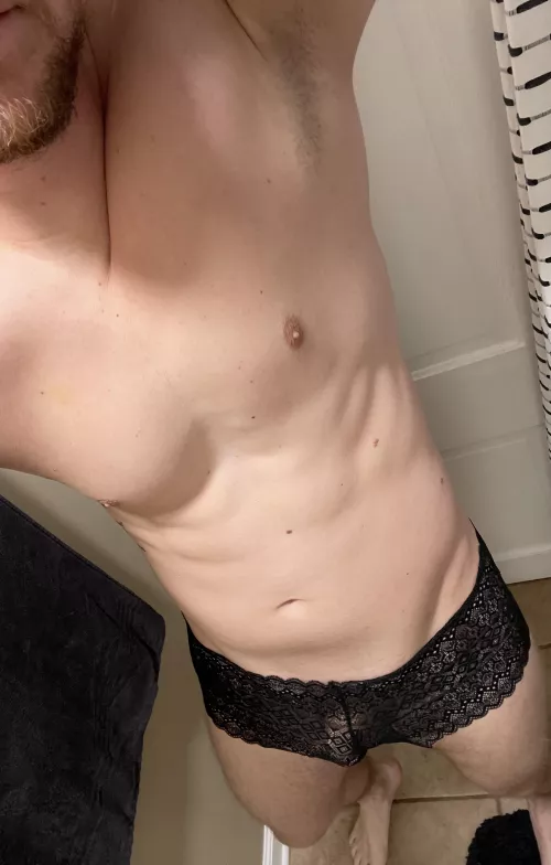 Just realized I never posted a front pic. I’m sorry 🥺