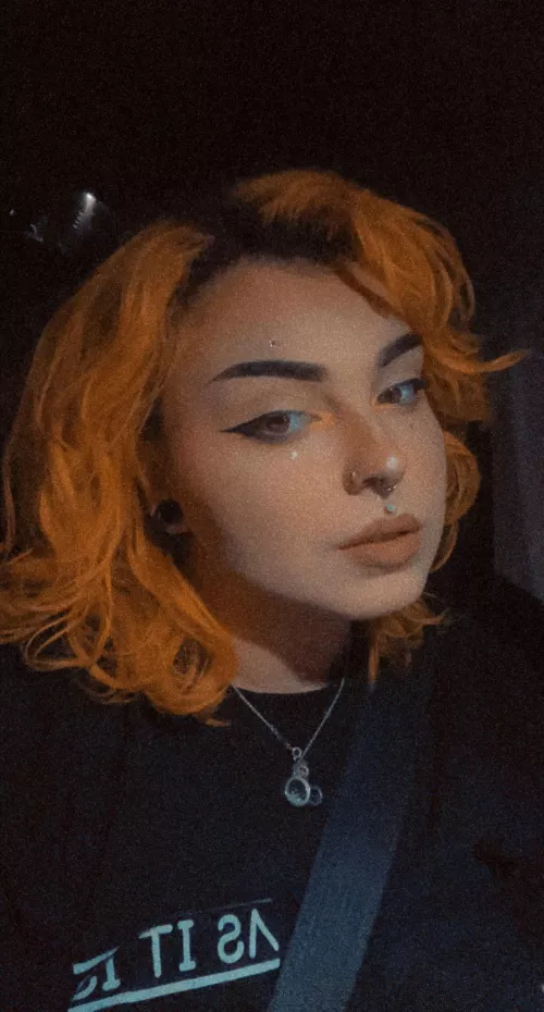 just settling down for the night! hope your week started off well 💛