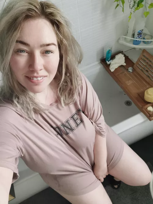 just woke up, bed head 💕