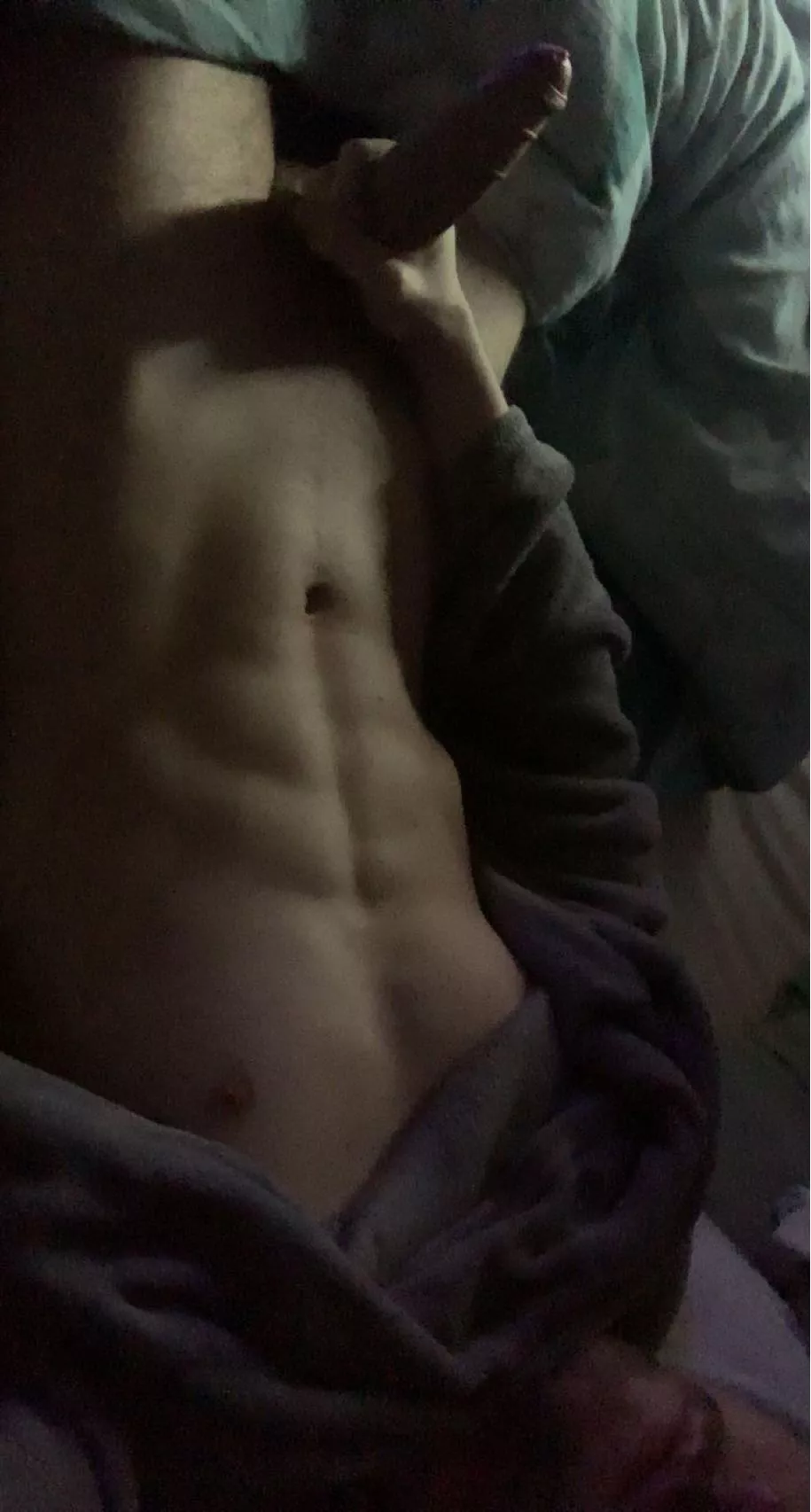 Just woke up, dms open