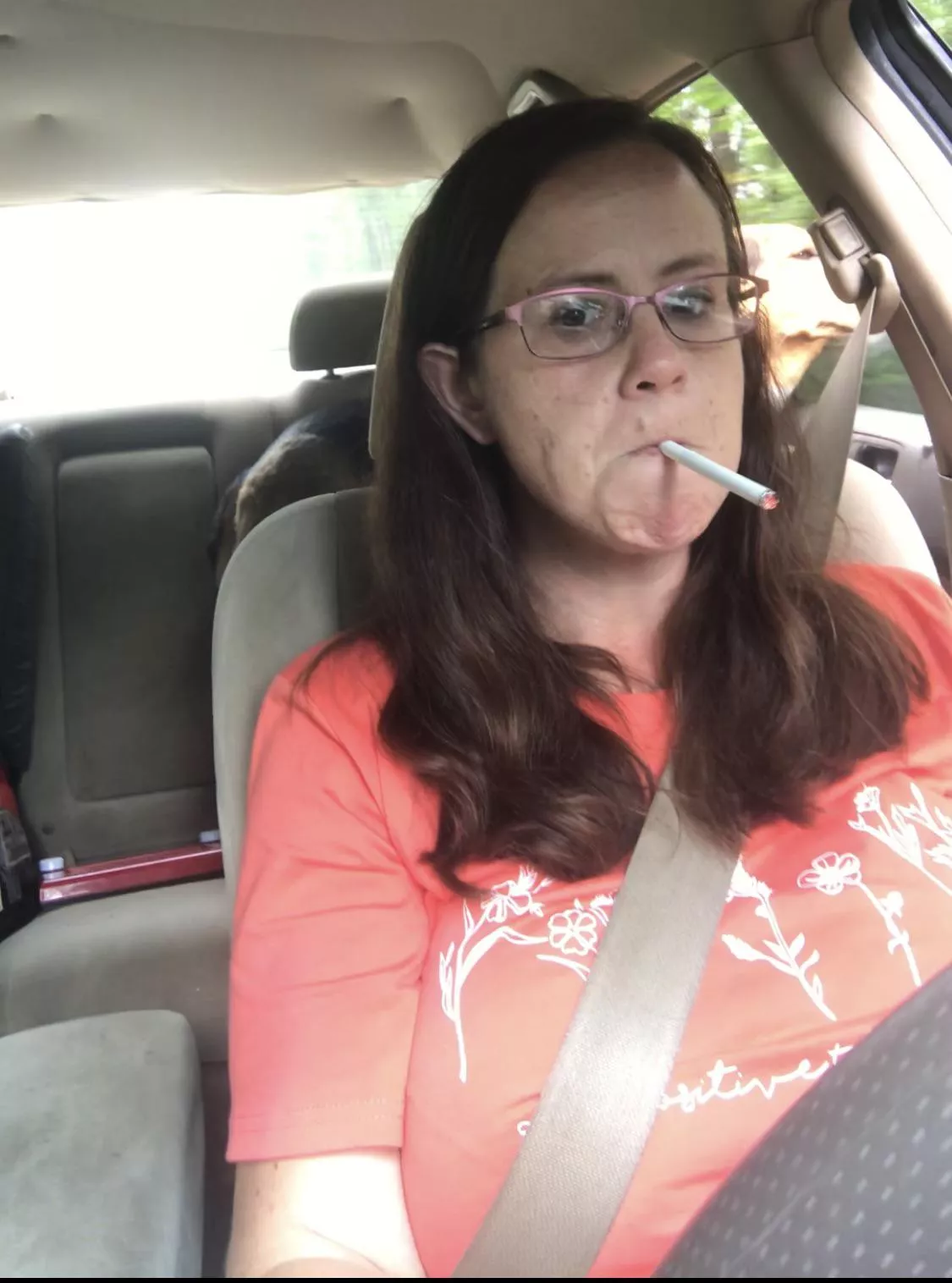 K smoking a vs120