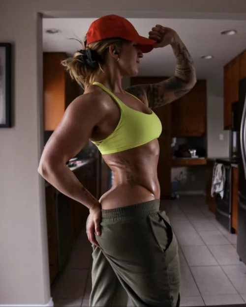 Kedfit (Kiera) Damn!