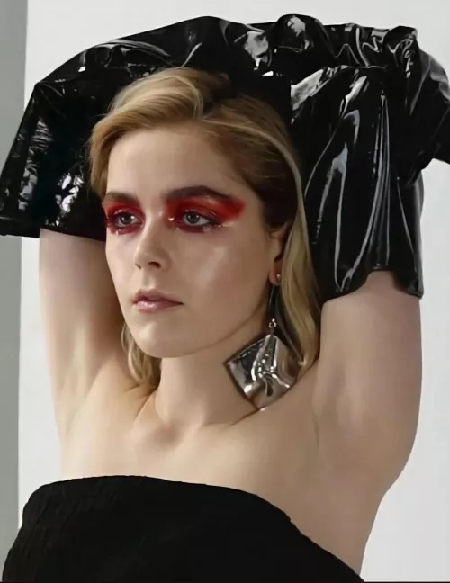 Kiernan Shipka
