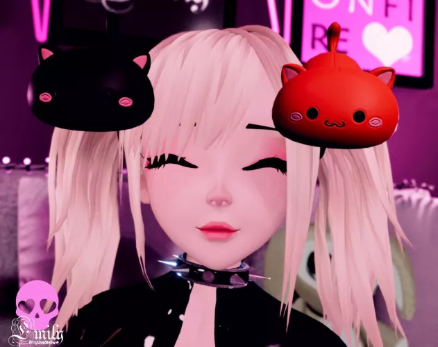 Kittens online! March kitty already feel spring🌸🌺🌷 https://chaturbate.com/emyliveshow