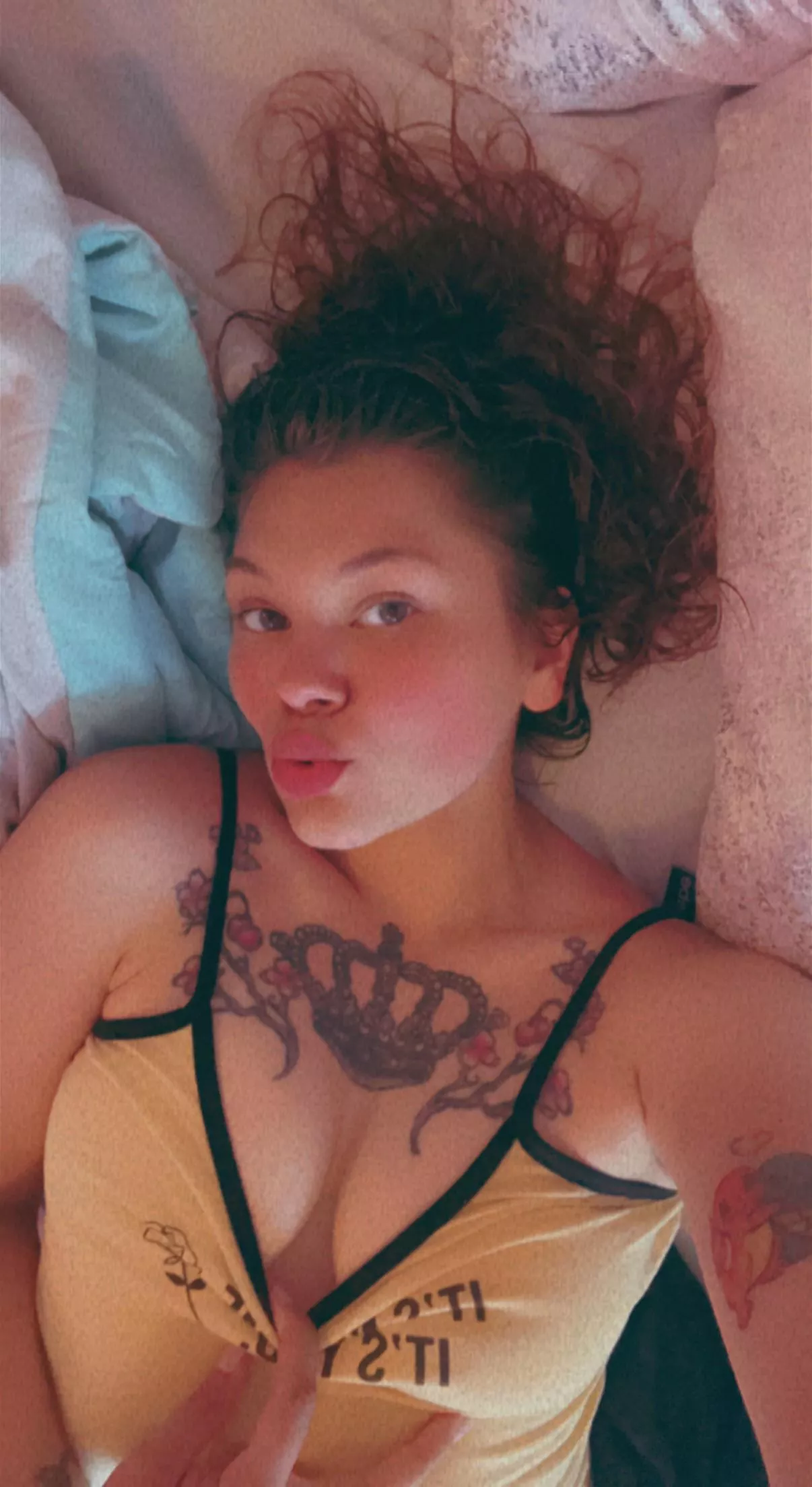 Lay with me 😈