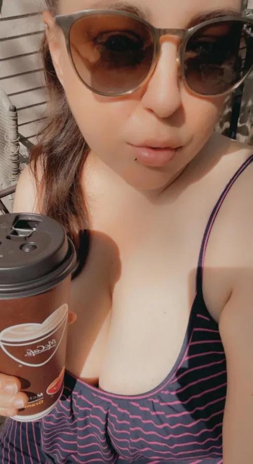 Lazy sunny day! Join me for a sip and a smoke out back!