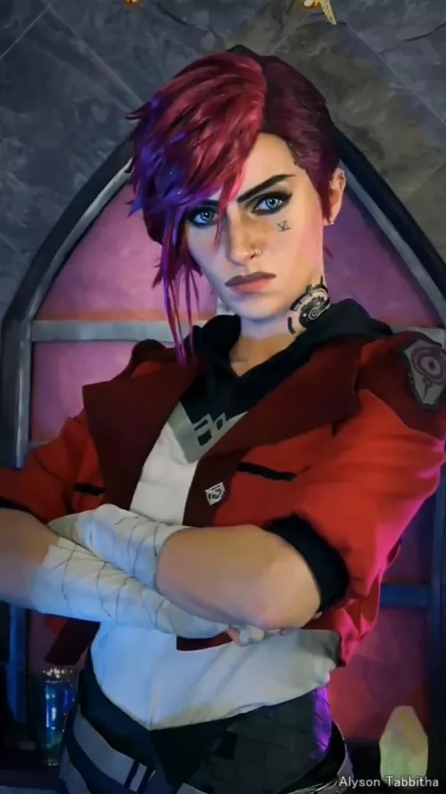 League of Legends Vi Cosplay by@alysontabbitha