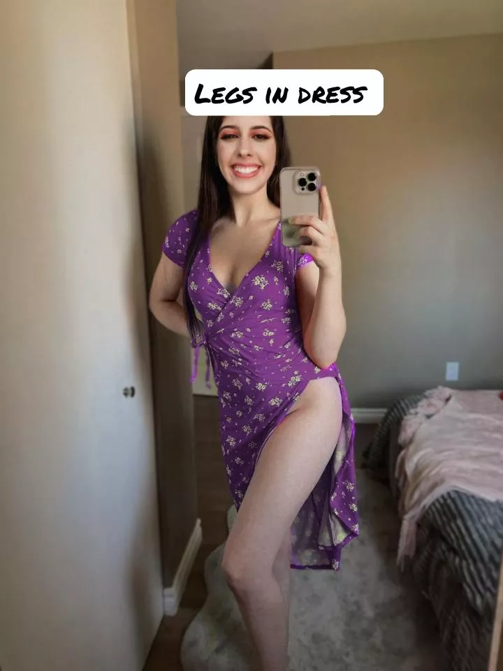 Legs in dress 🥰 do u like me?