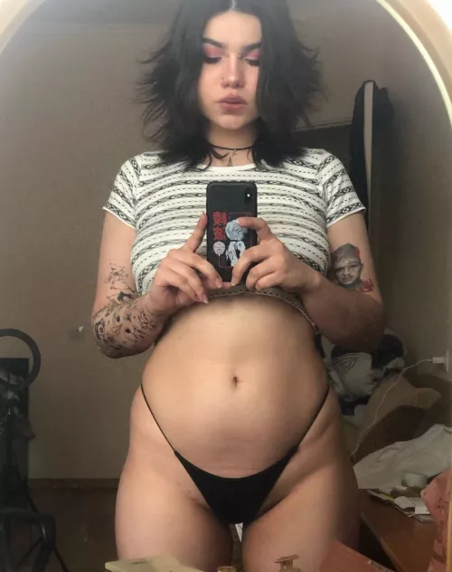 Let me blow you while you're smoking and playing games