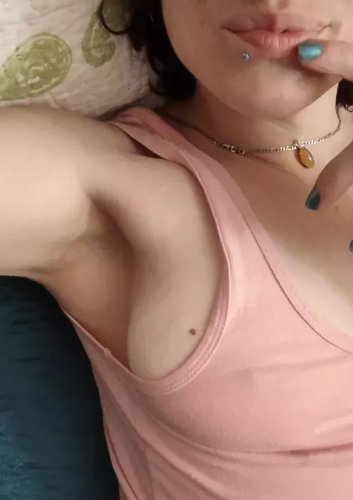 Let's see if you can tickle me with your nose alone