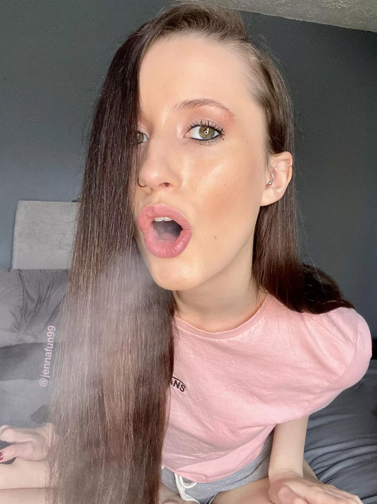 Let’s smoke💨