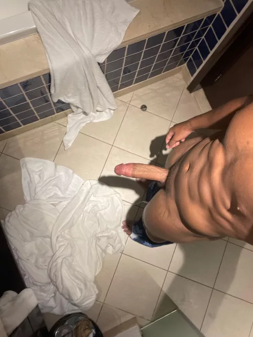 Let’s take a trip to the gy[m], we can do chest, legs, or I’ll bend you over and pound you for hours. Your choice :)