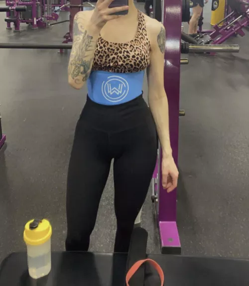 Let’s workout? 😜💦