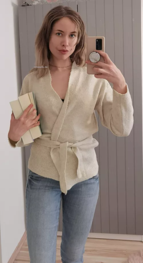 Librarian in jeans ✌️💙