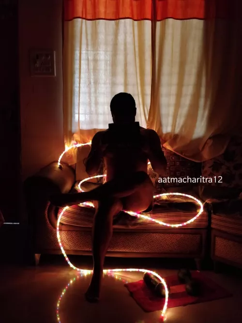 lighting up the mood 👅💦🍕