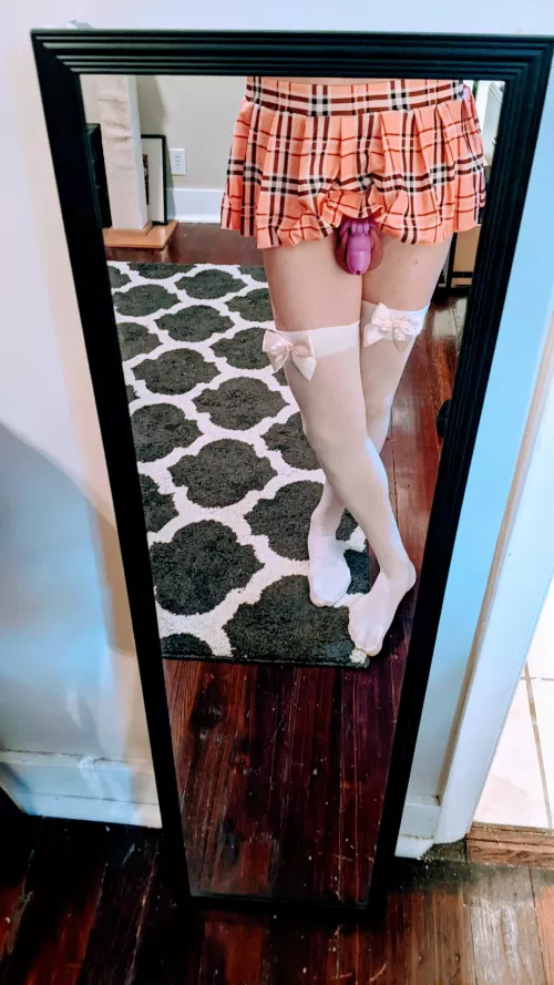 like my skirt? 😘😈