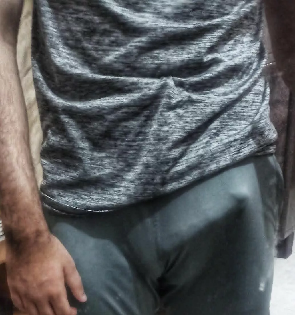 little bulge 😶