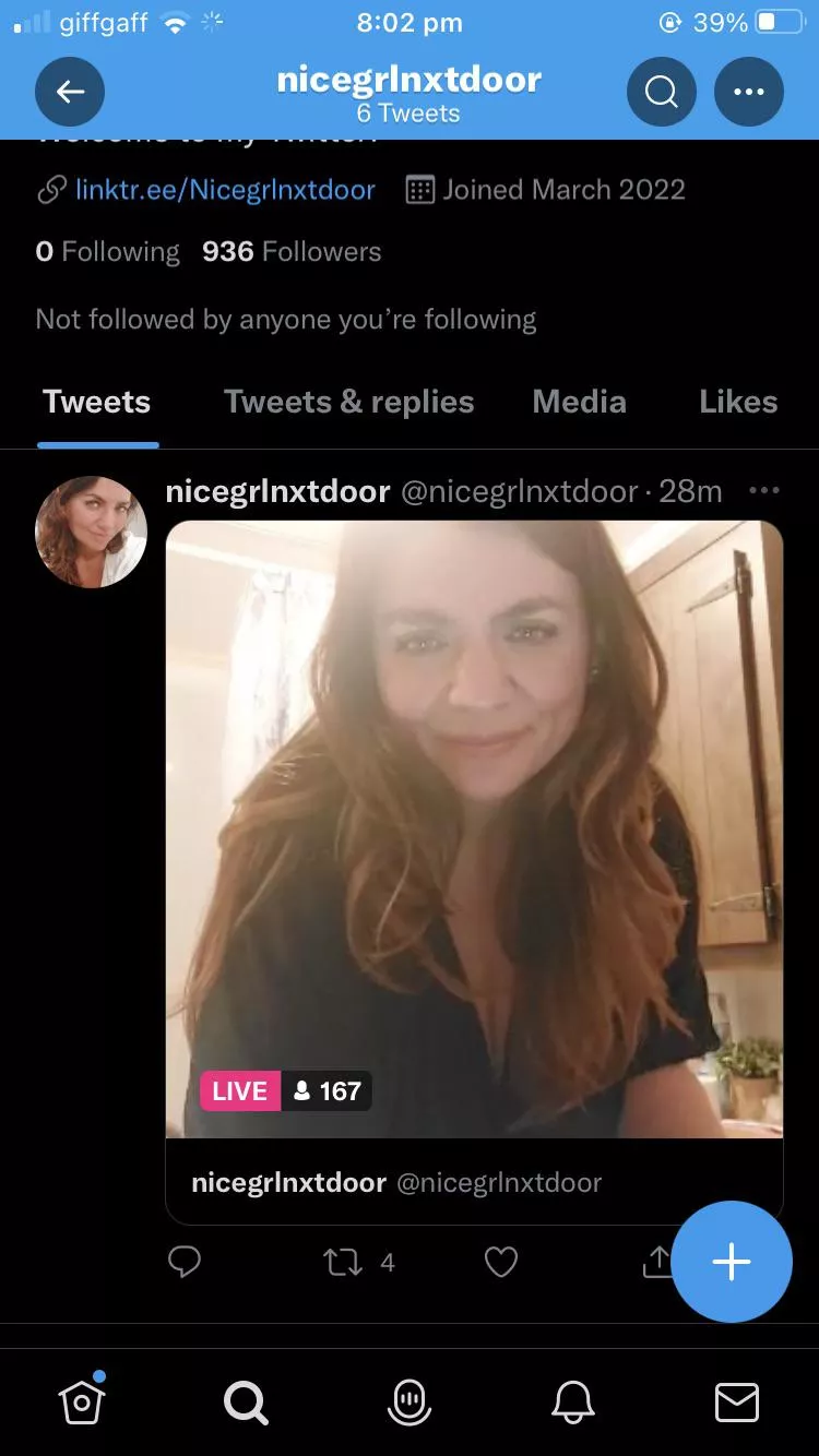 Live rn flashing, she has donation goals, I know this isn’t tik tok but she started her live on there and moved onto Twitter Live rn flashing, she has donation goals, I know this isn’t tik tok but she started her live on there and moved onto Twitter