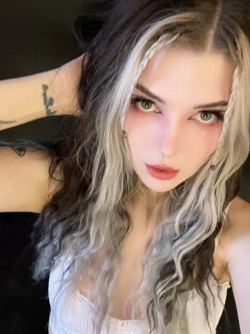 Living for the emo scene revival 🖤