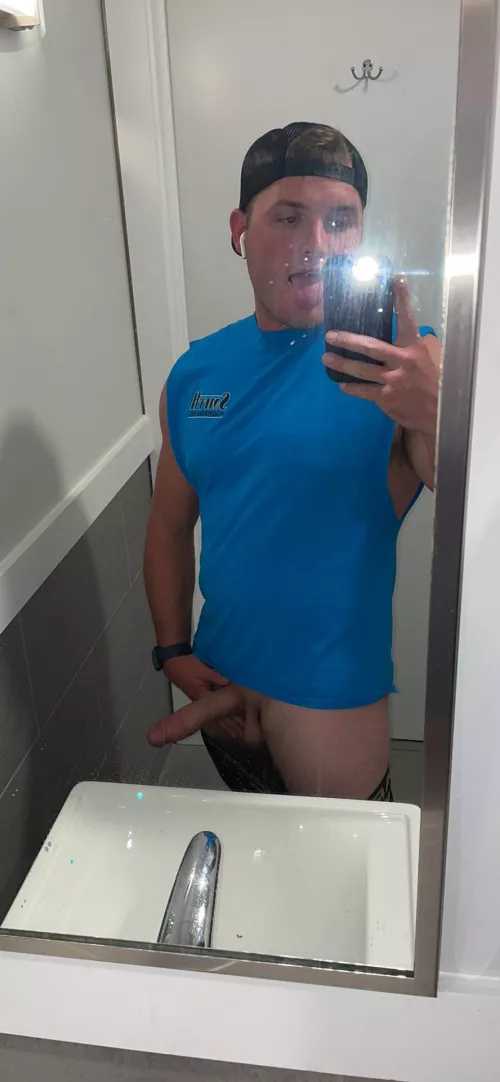 Lol the only gym selfies I take