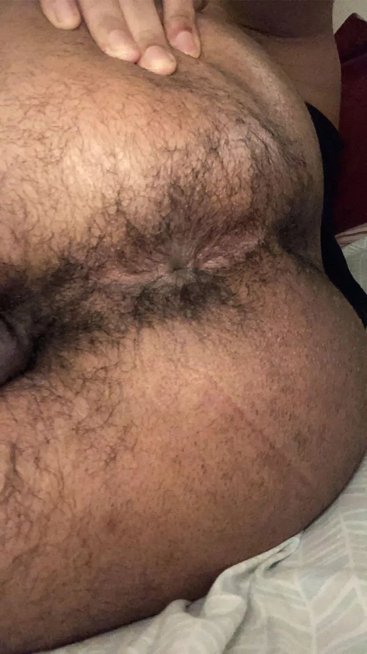 Look how furry my hole is 😳🤤😈
