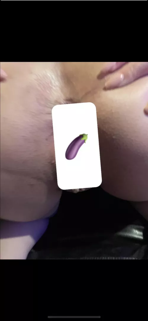 Looking for a big cock to trib my wife dm me with your Kik