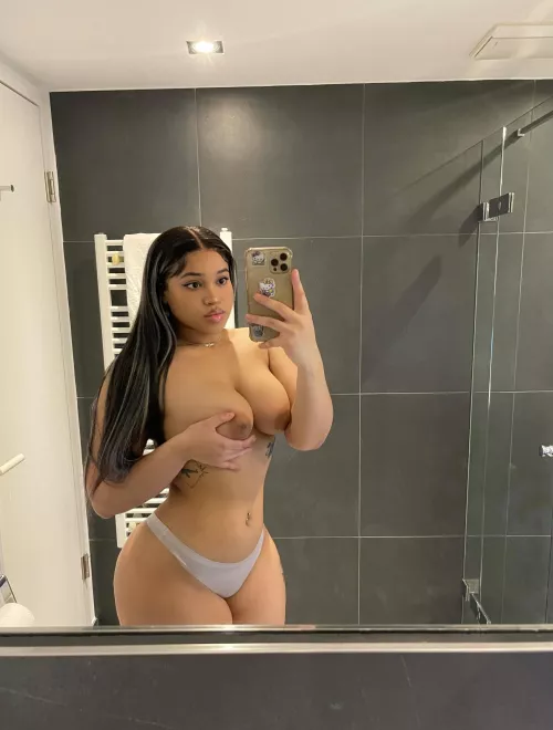 looking for a fuck buddy