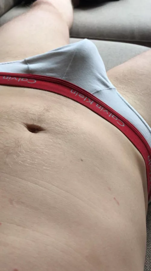 Looking for buds, with a good vibe, to cam with. Message me.