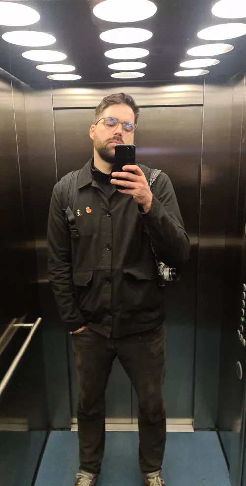 Lost some weight recently and feeling good for it. Off out to take some photos. Have a good day boys!