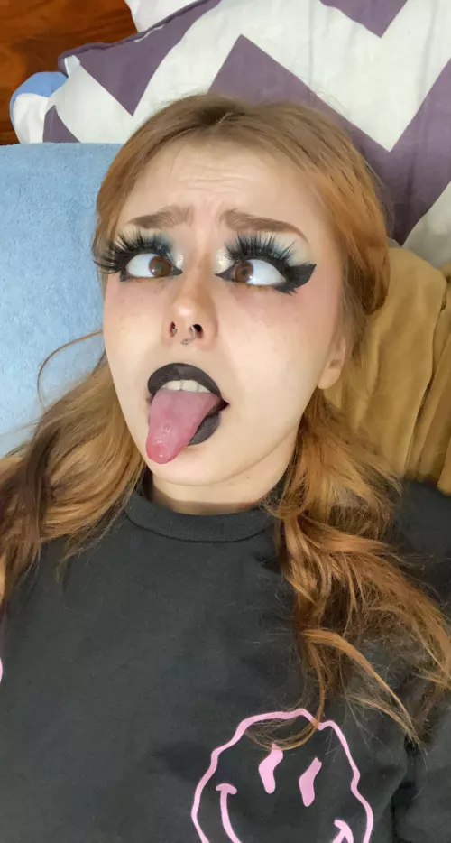 Loved my makeup today, wanted to be pretty and hot haha 😂