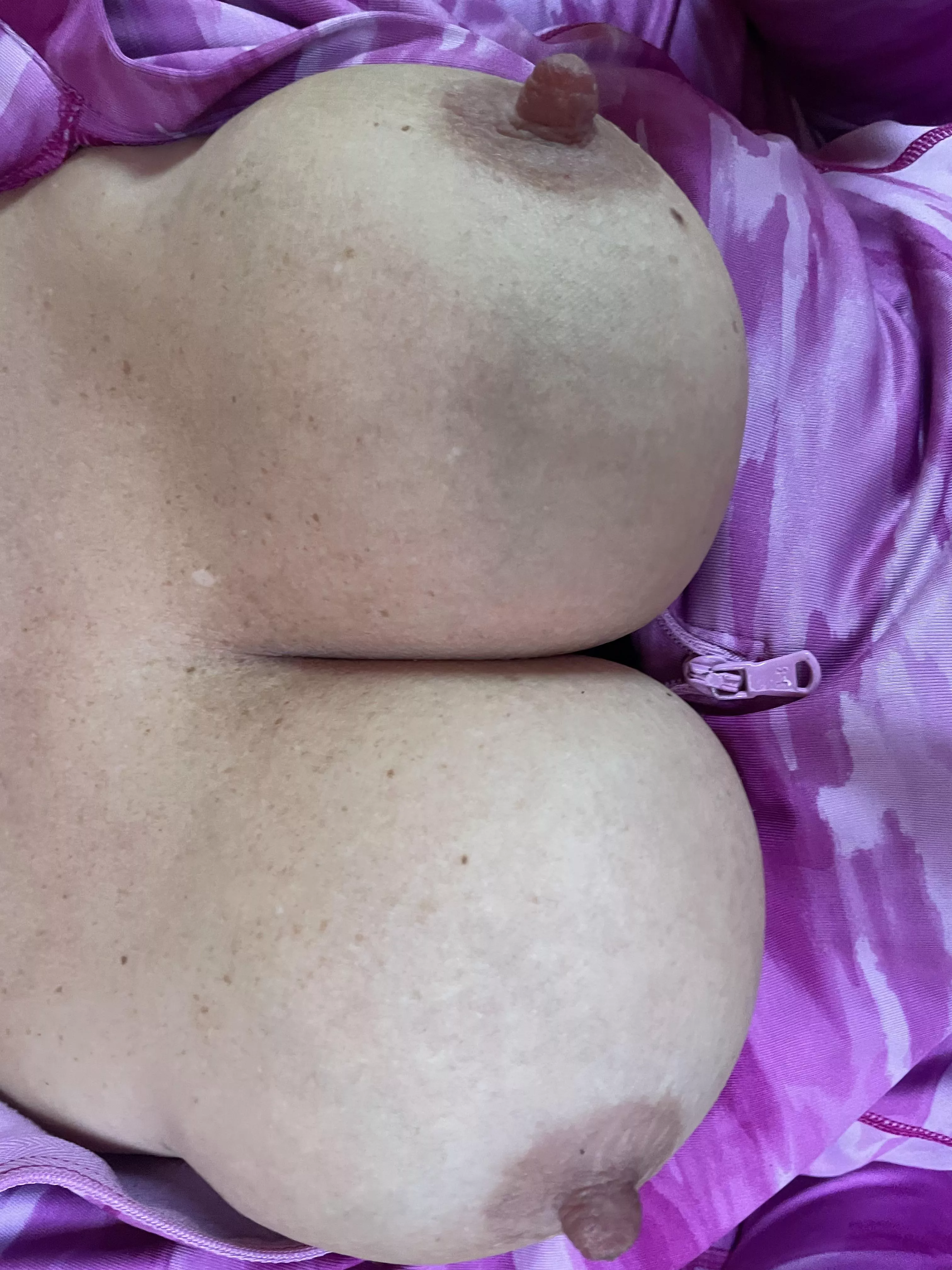 Lover her nipples