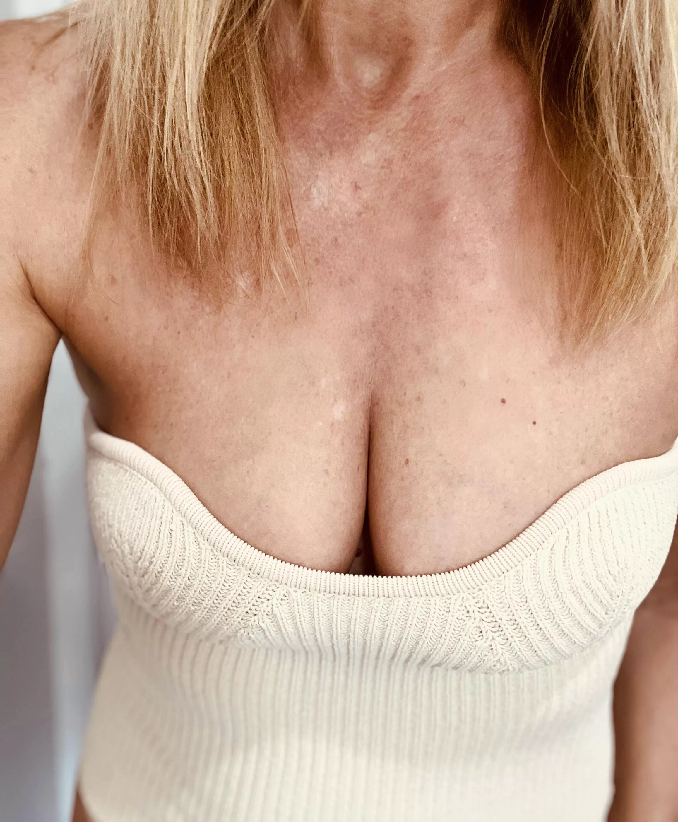 Low cut? (OC) (F)
