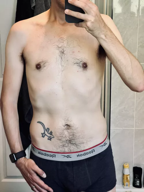 M 42 South UK… is it me or does my hand look really old?!? Lol. I’m need of a running partner… any takers?