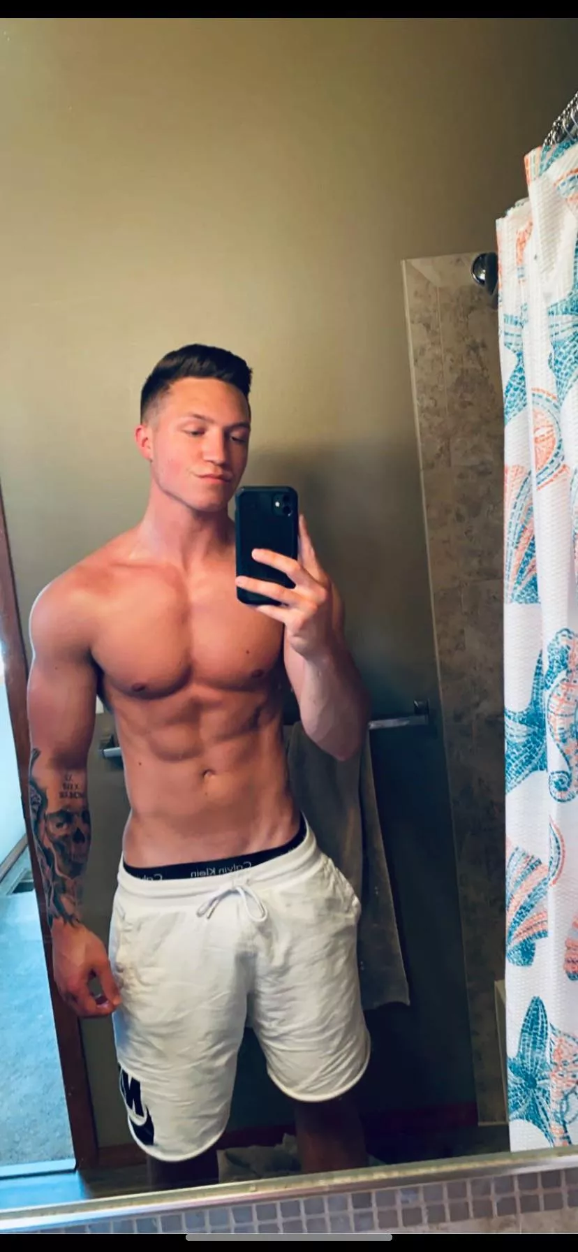 🍩 (M)