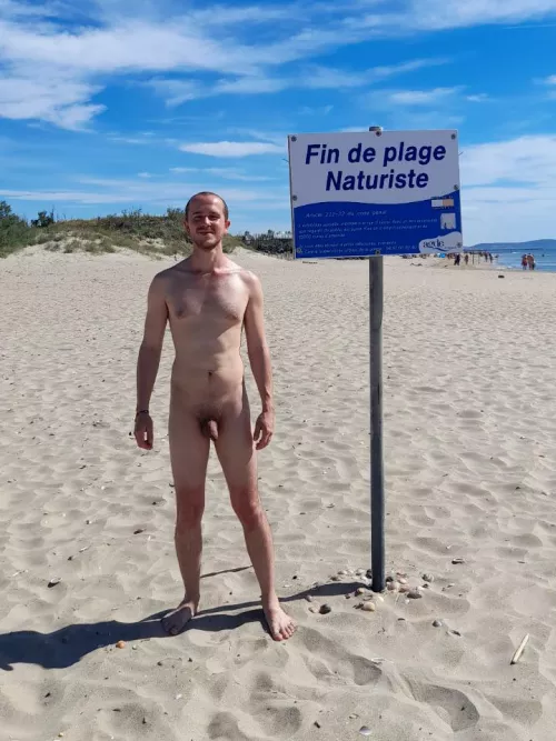 (m) At the beach. Looking for an honest rating