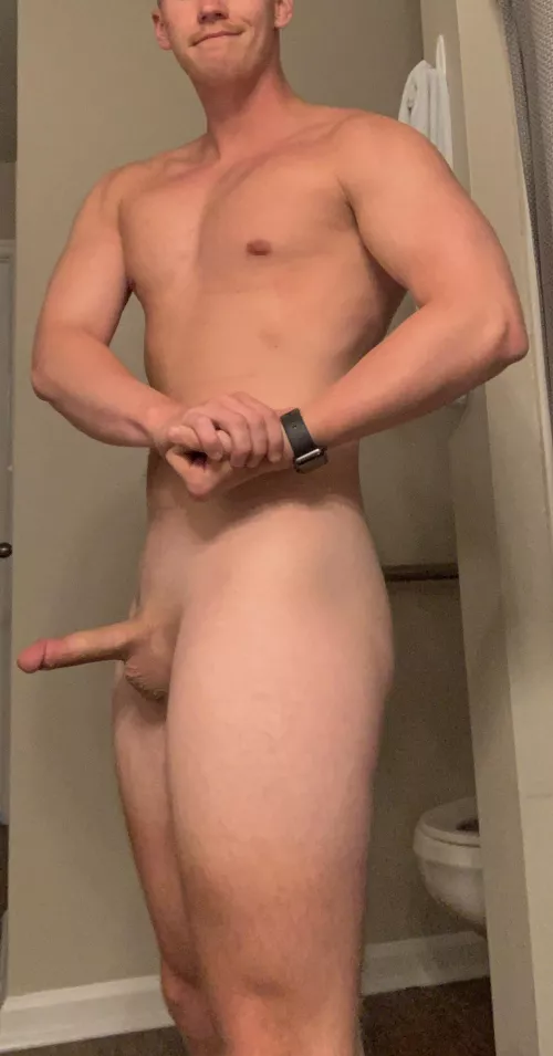 (M) feeling good today 🤗