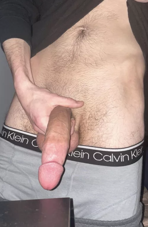 (m) happy tuesday ;)