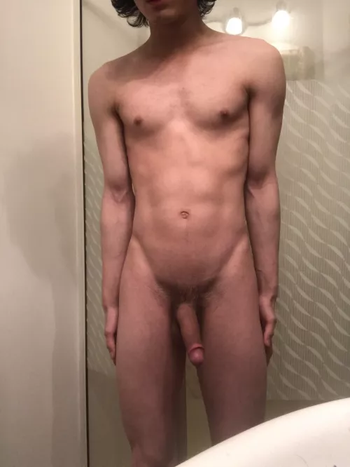 [m] rate my nude body?