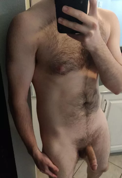 M21 145 5'8 first post here, hello there 🤭