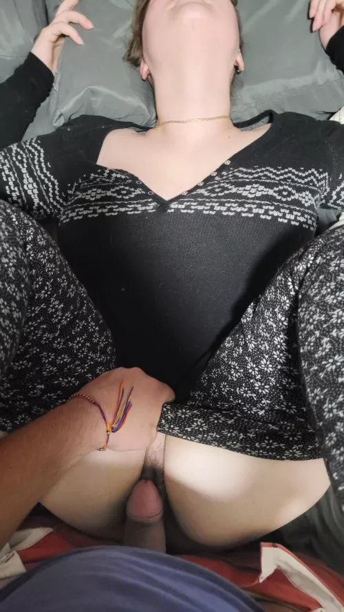 [M30][F26] Came back from 3 days away for work. She's been naughty on Reddit, I like it, Now it's my turn.😈