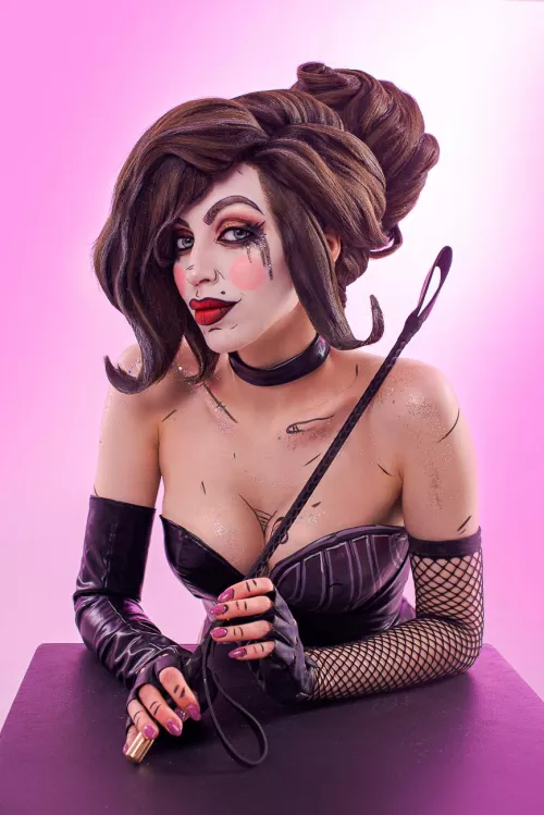 Mad Moxxi by dariarooz