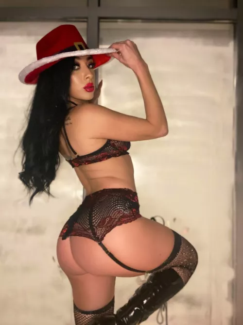 Maid here at your service🥰