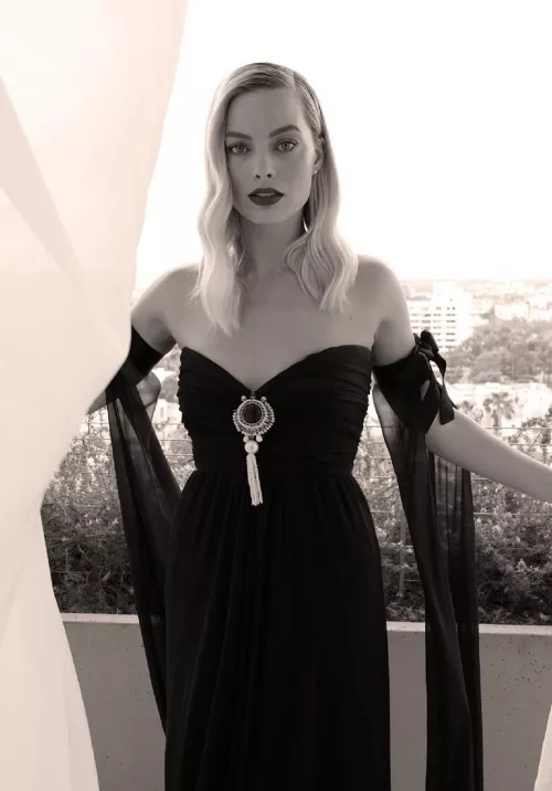 Margot Robbie