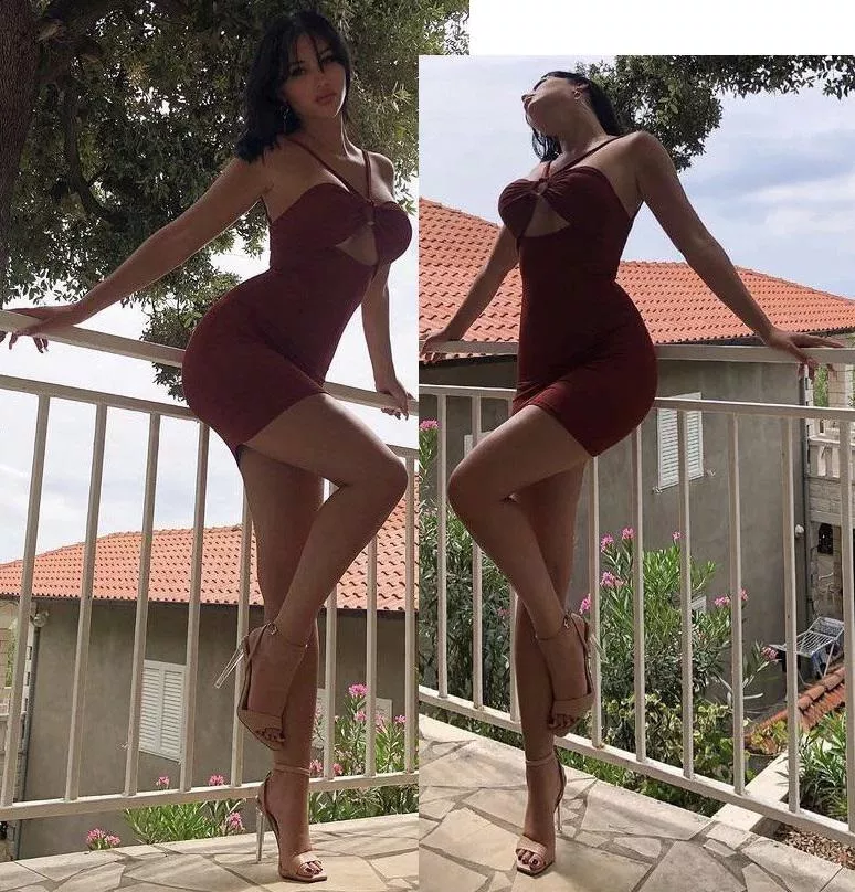 Maroon dress, heels.