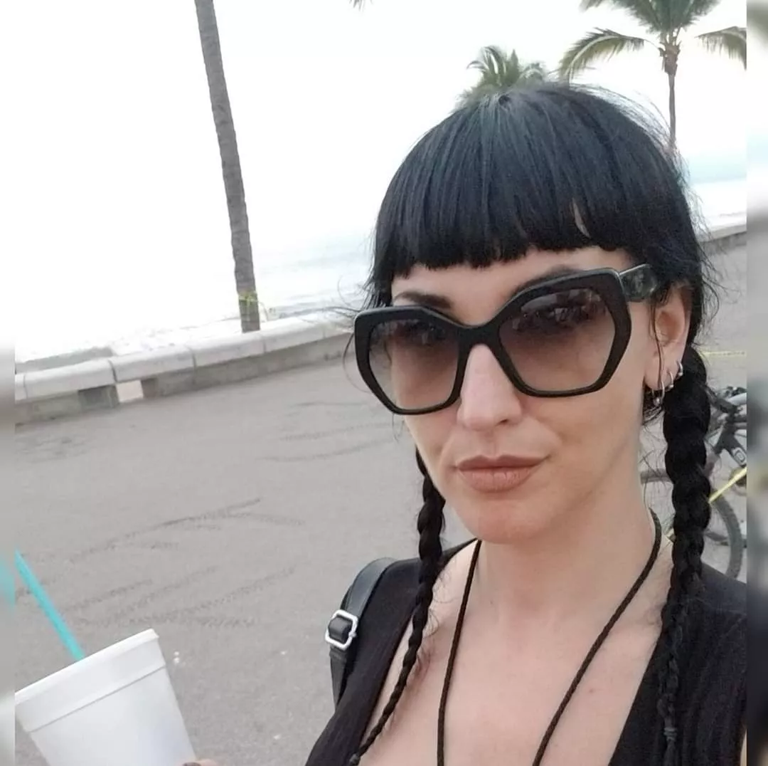 Me. 🖤