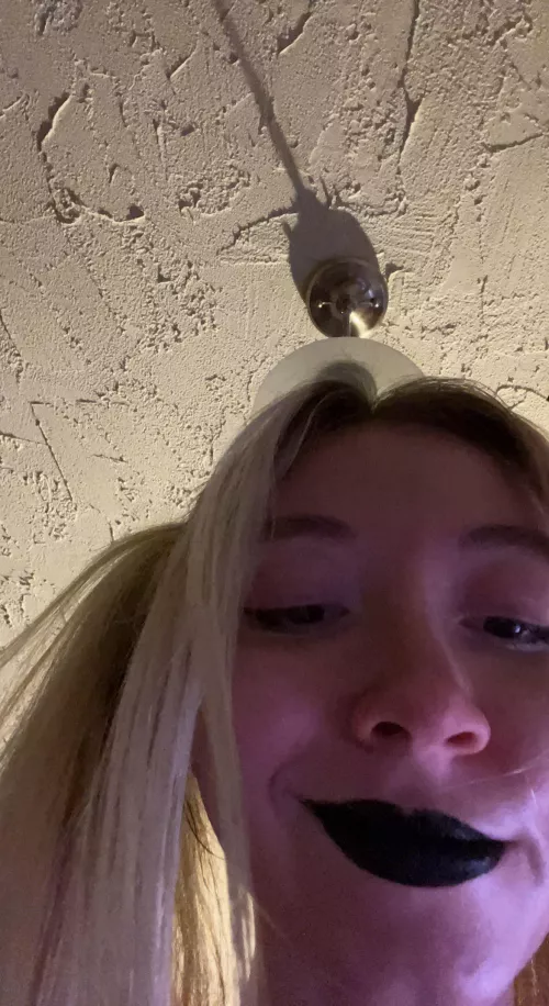 Me knowing I’m about to mess up your life 😏 (24 F)