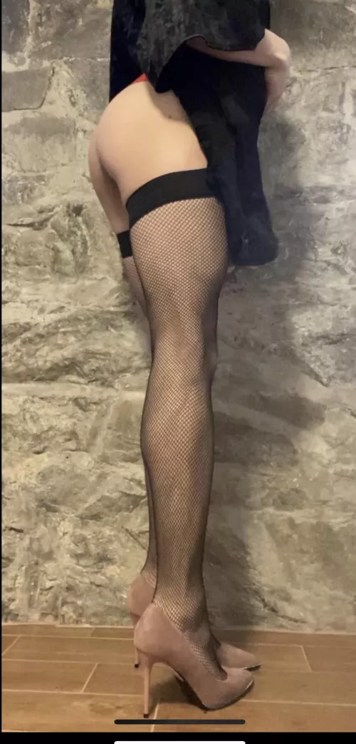 Me or your wife? 😜😈