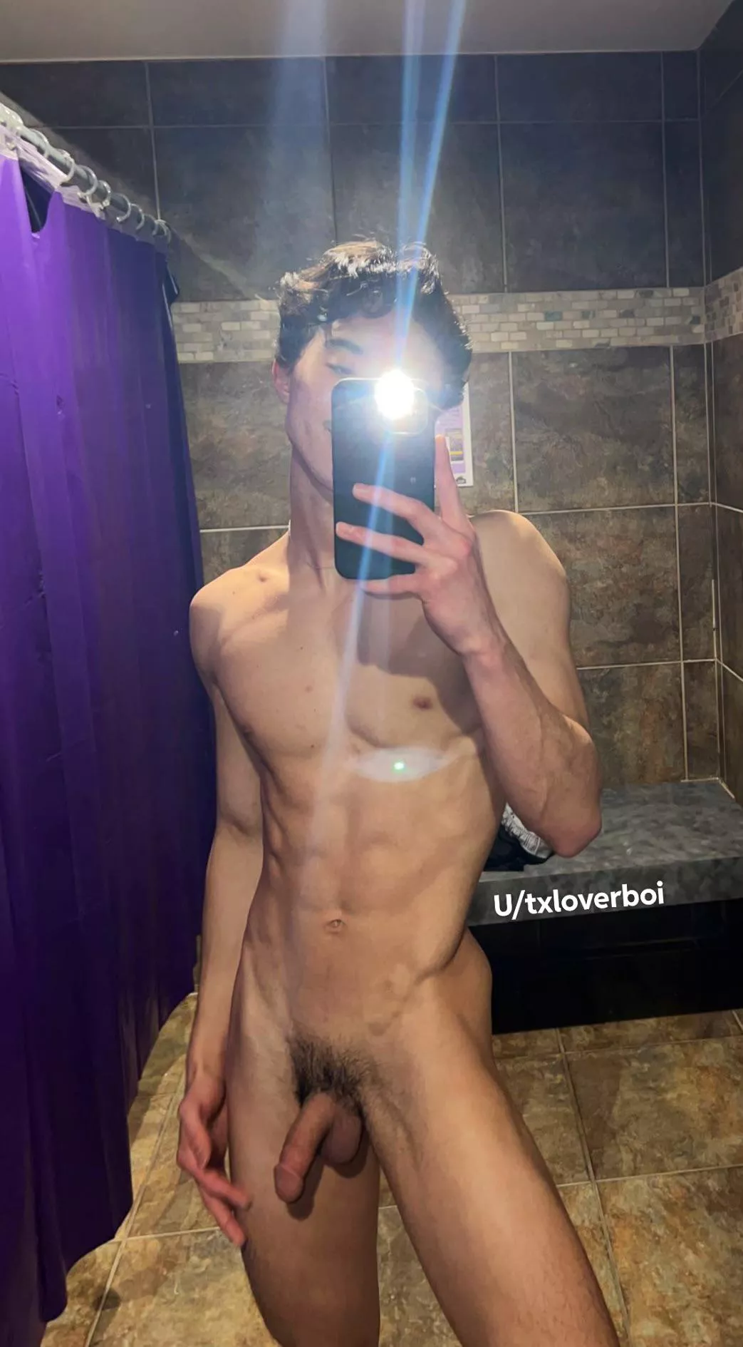 Meet me in the locker room 😋